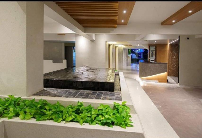 האט יאי Hi Season Hotel מראה חיצוני תמונה