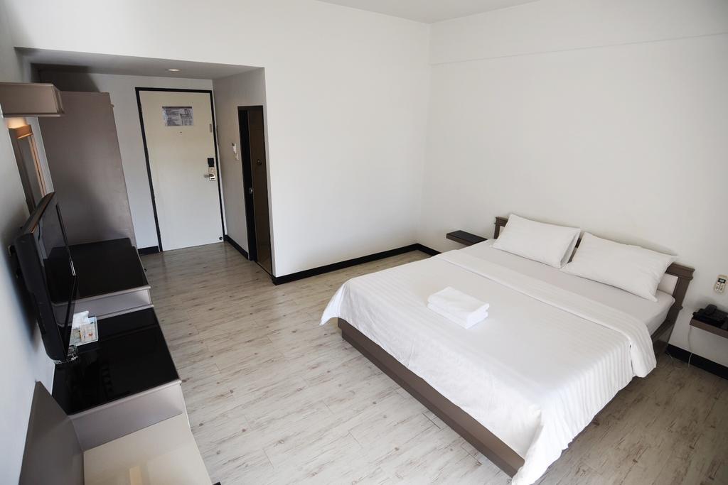 האט יאי Hi Season Hotel מראה חיצוני תמונה