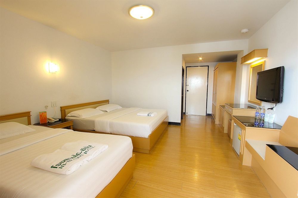 האט יאי Hi Season Hotel מראה חיצוני תמונה